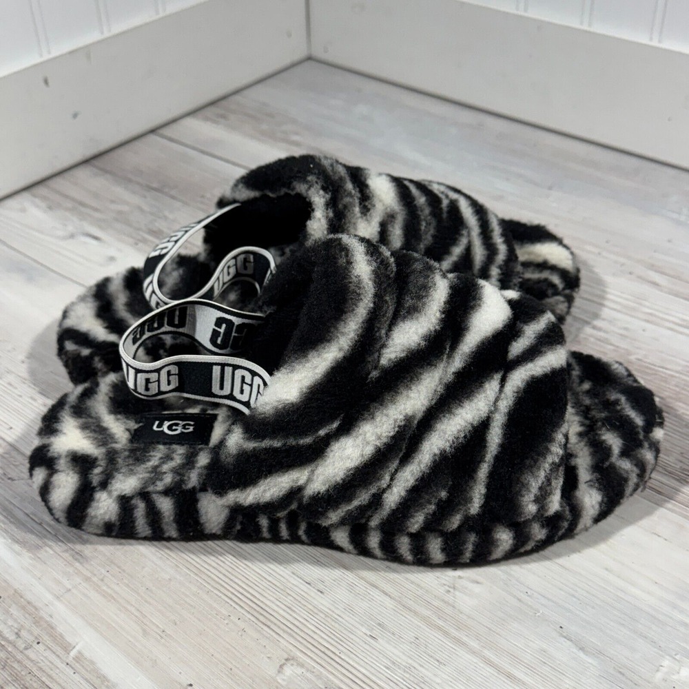 UGG Women's Fluff Yeah Slide Zebra‎ Slippers Size 6